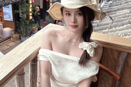 央视曝光奢侈品骗局！10多万的天价手镯直播间卖399元网友：智商税